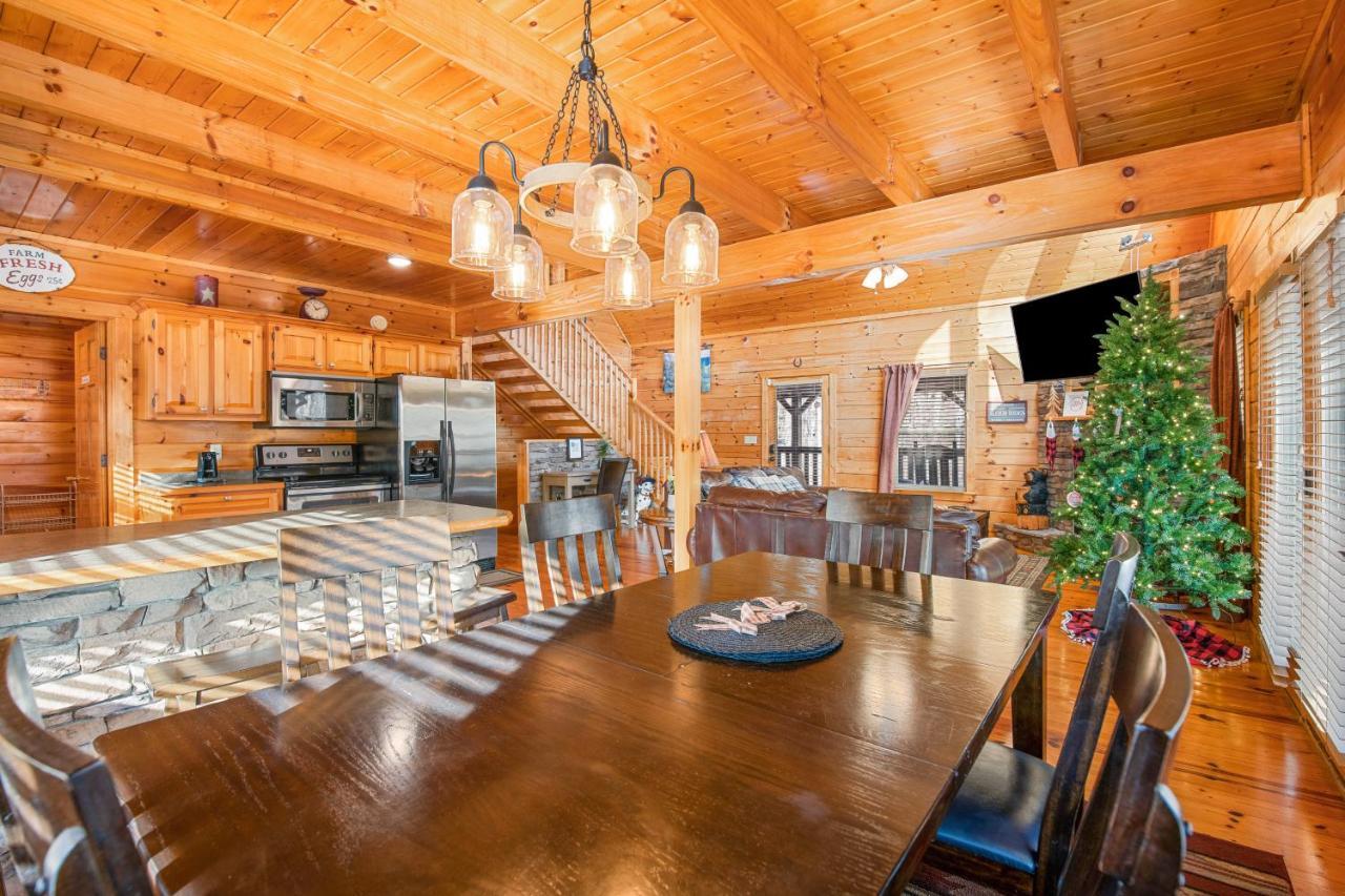Triple Mountain View Villa Gatlinburg Exterior photo