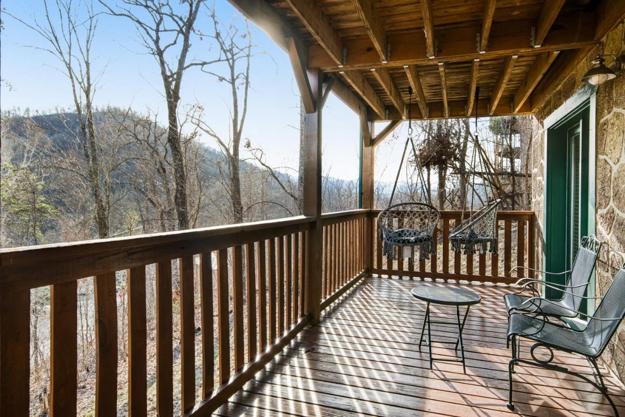 Triple Mountain View Villa Gatlinburg Exterior photo