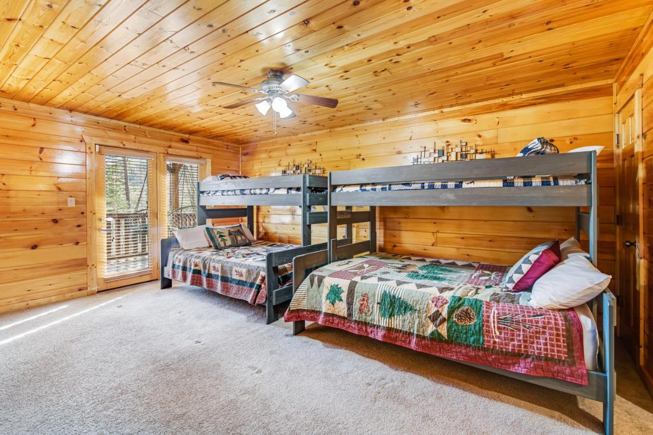 Triple Mountain View Villa Gatlinburg Exterior photo