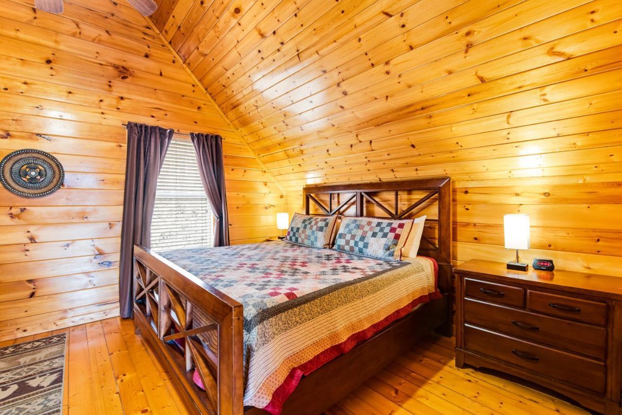 Triple Mountain View Villa Gatlinburg Exterior photo