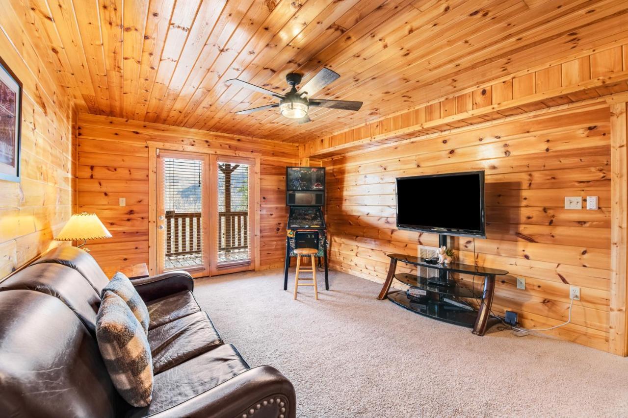 Triple Mountain View Villa Gatlinburg Exterior photo