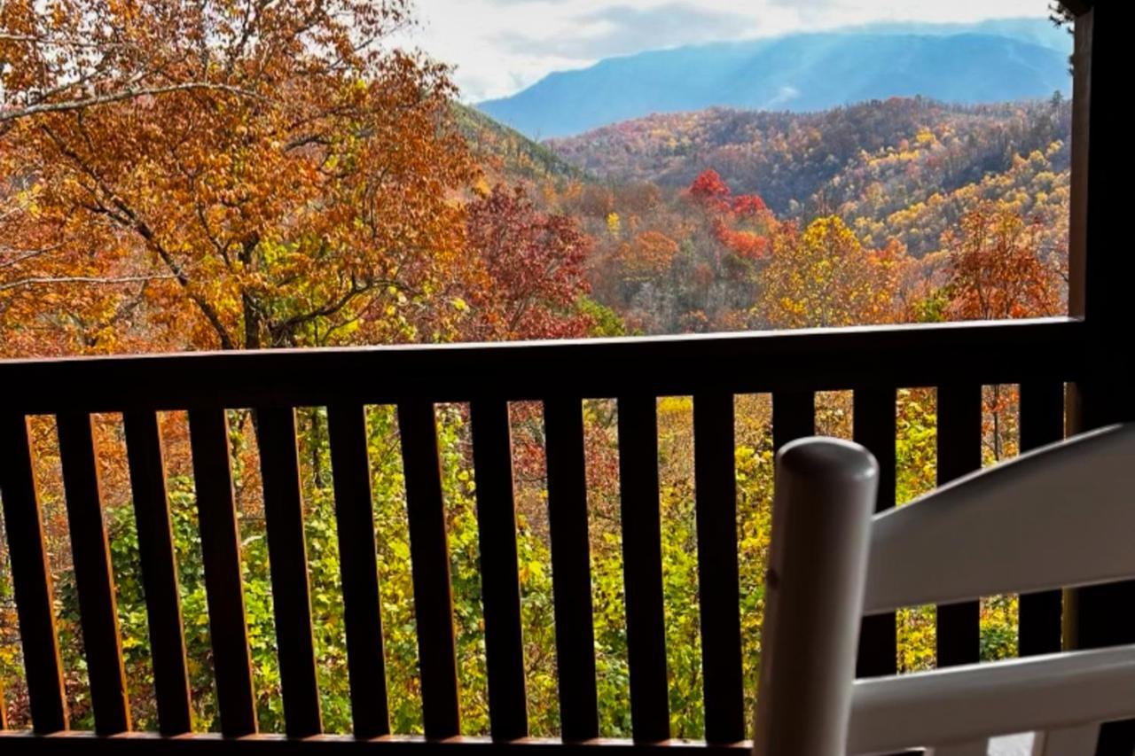 Triple Mountain View Villa Gatlinburg Exterior photo